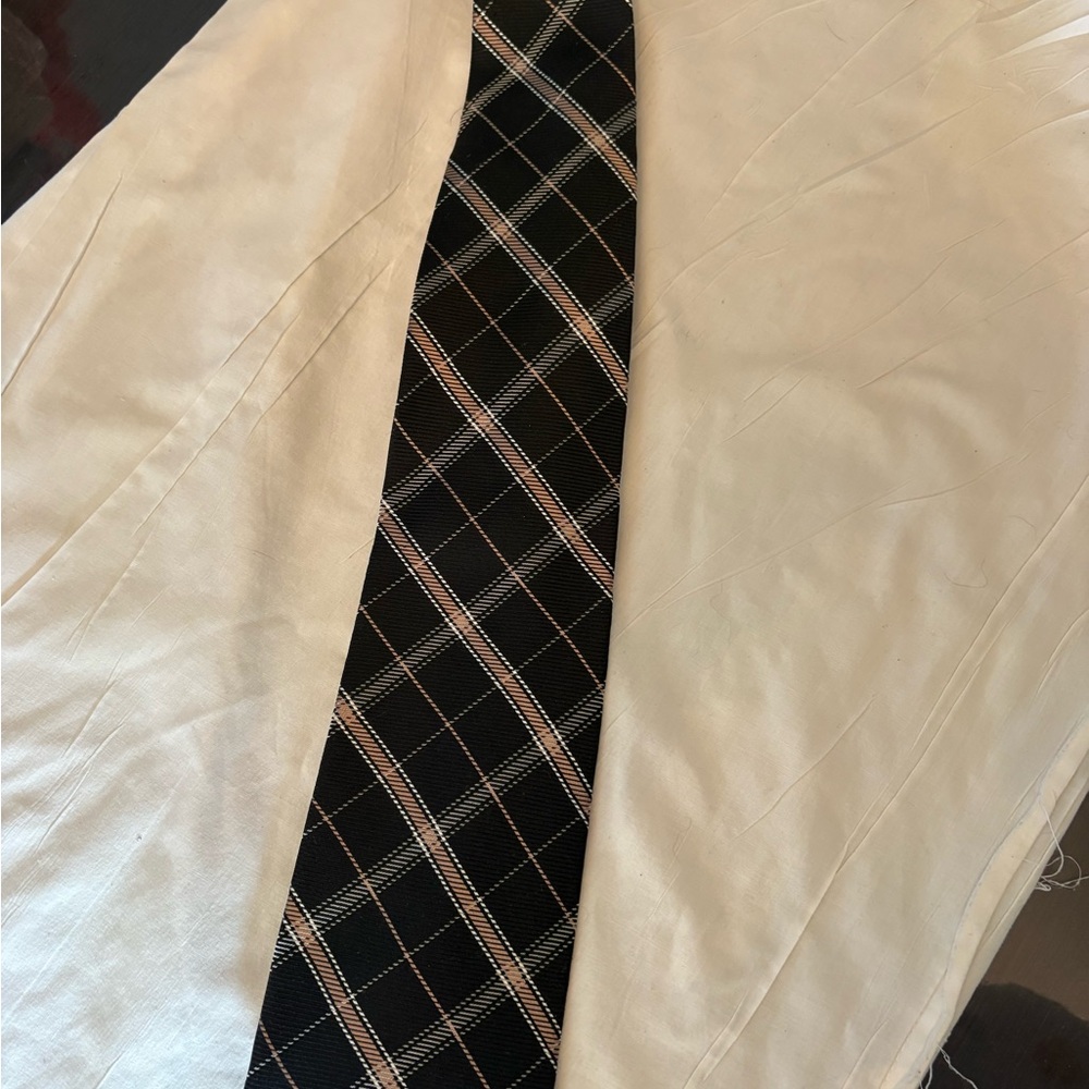 Jos A Bank Black Plaid 100% Silk Tie Made in Italy